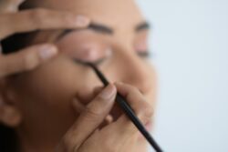 Maquillage flash  instantanément éclatante